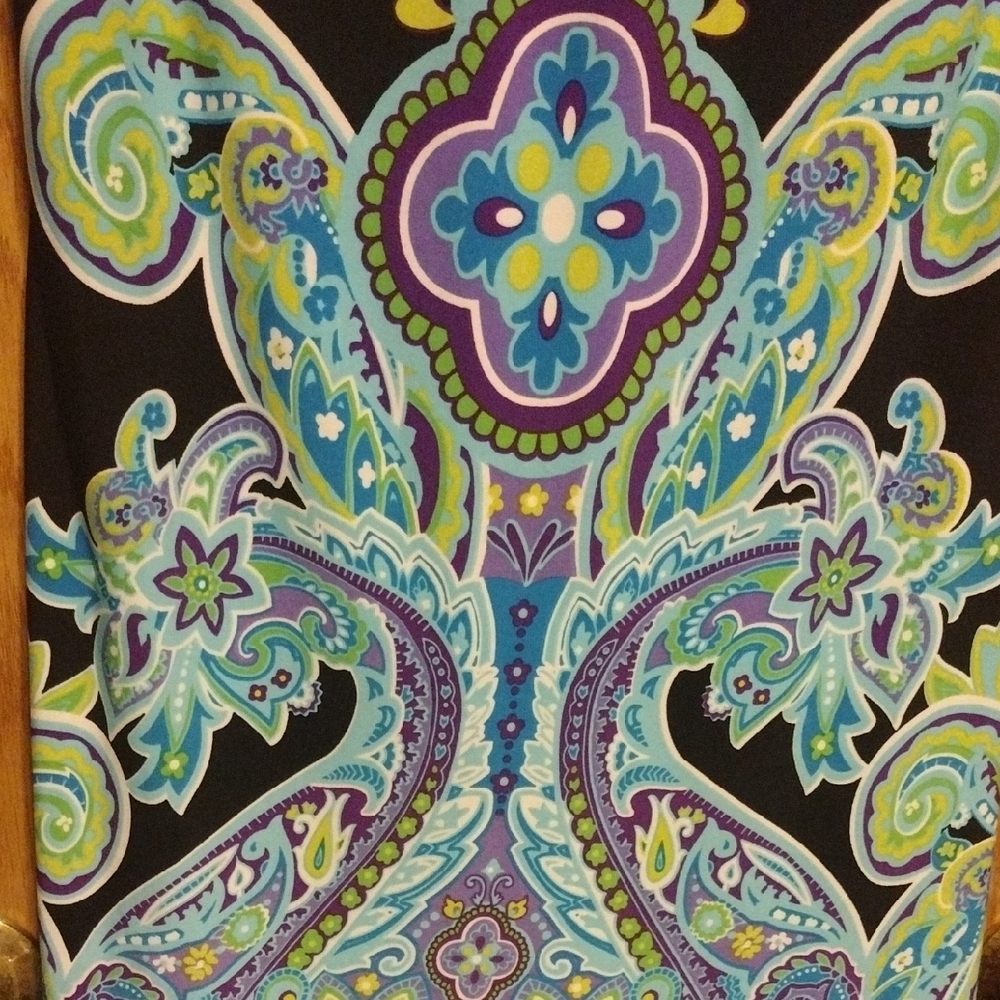Perceptions Black and Green Paisley Midi Dress​ - Picture 3 of 4